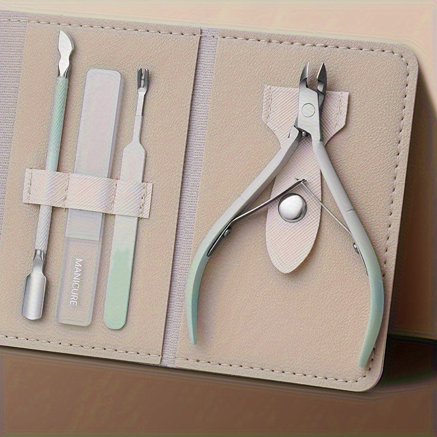 مجموعة مانيكير للرجال أدوات ال - مراجعة Nail Care Kit Mens وسعره
